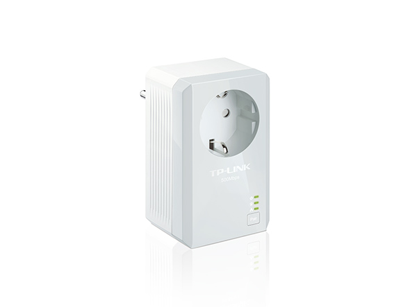 Adaptateur CPL AV500 avec prise intégrée